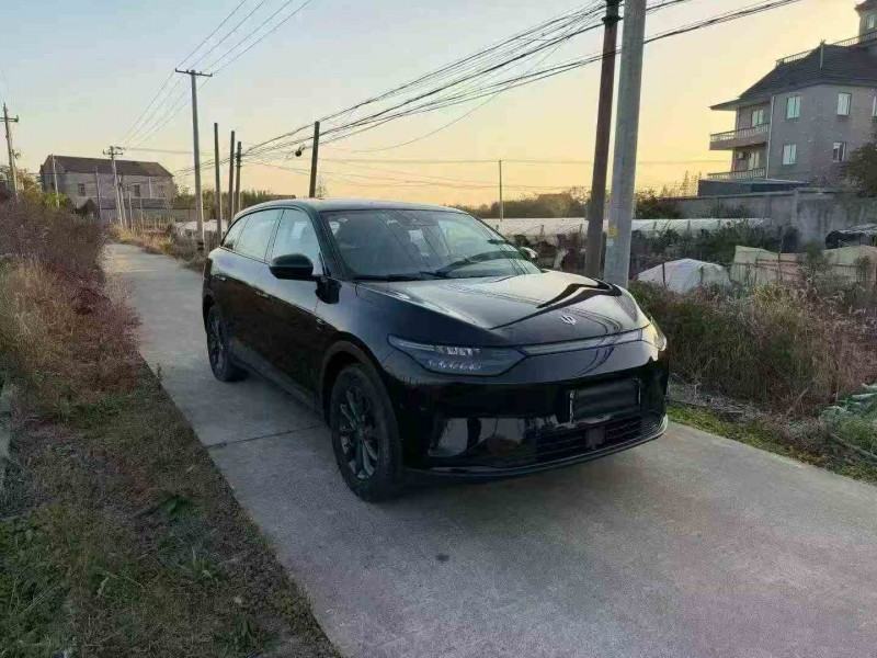 衢州23年零跑汽车C112