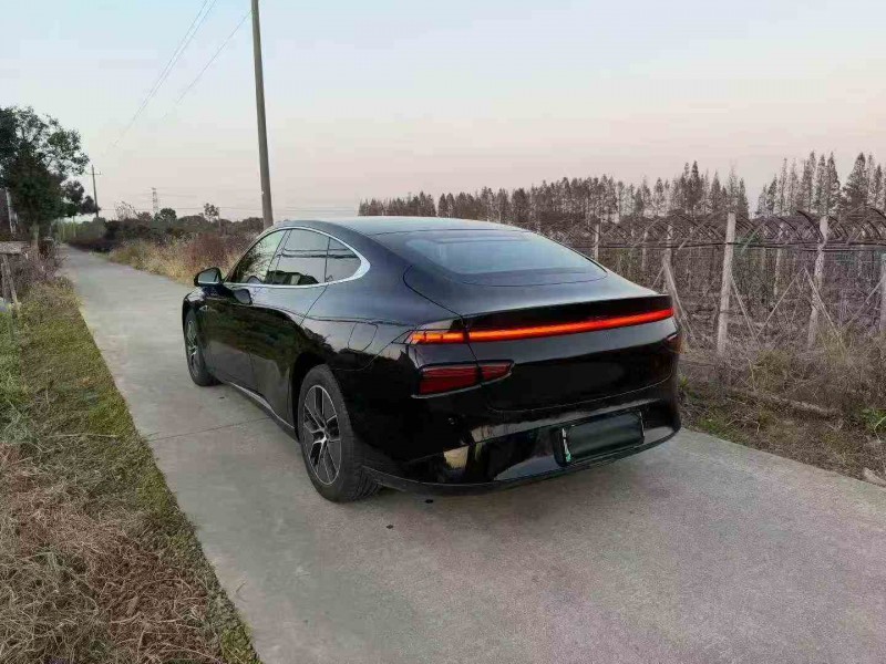 衢州24年小鹏汽车p77