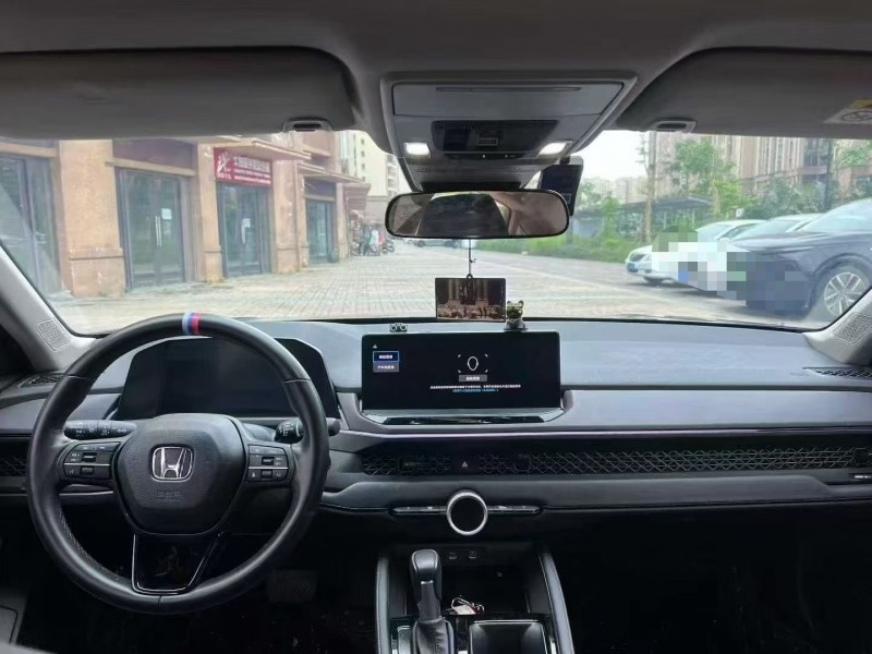 海口24年本田雅阁3