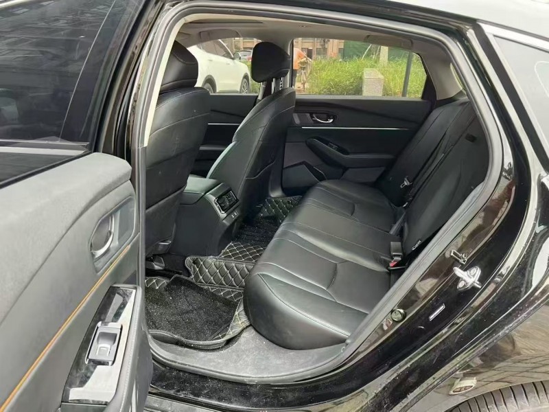 海口24年本田雅阁5