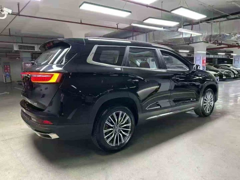 泸州25年奇瑞捷途8