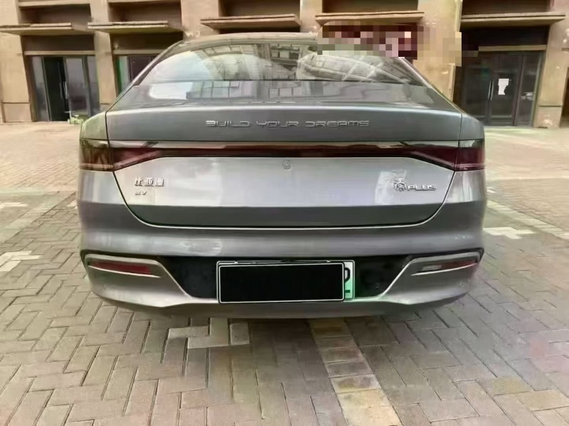 海口25年比亚迪秦9