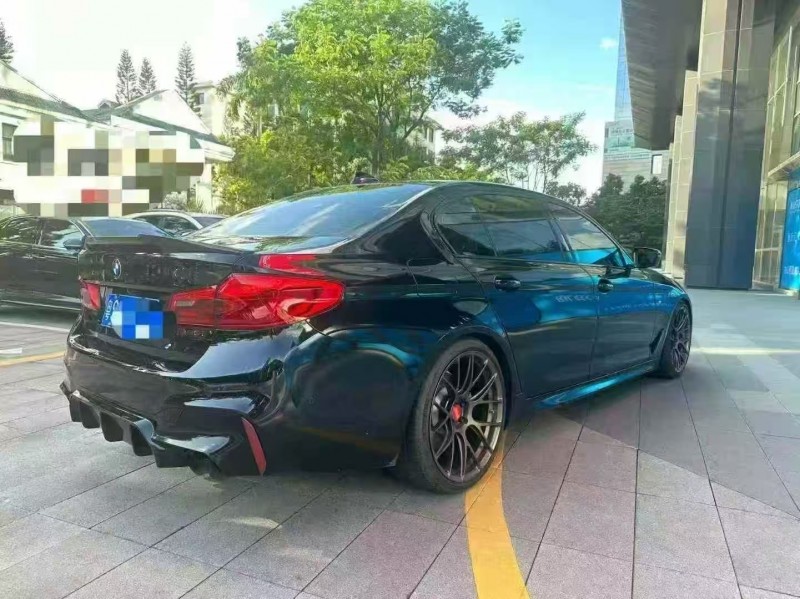 广州20年宝马5系8