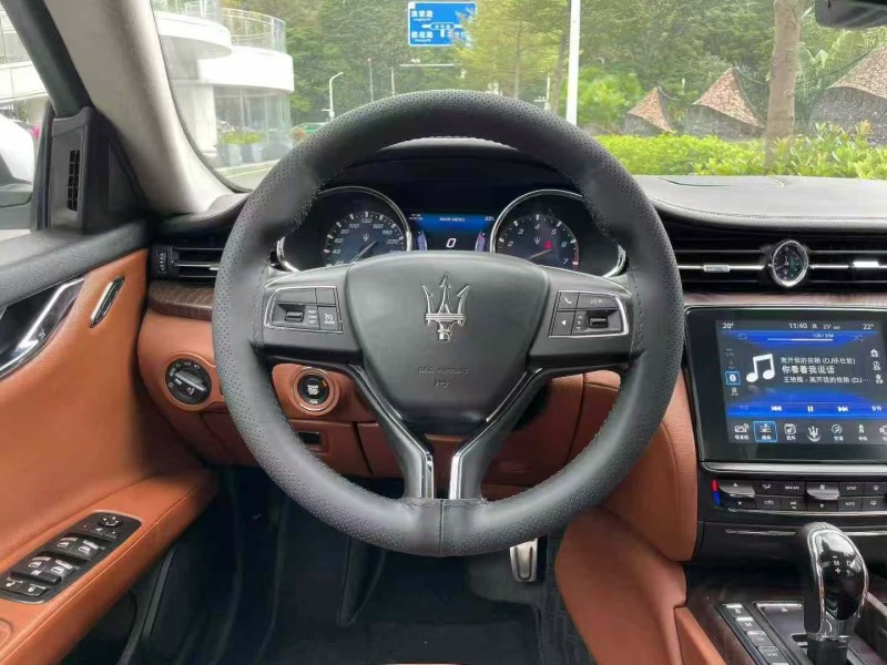 广州17年玛莎拉蒂总裁7