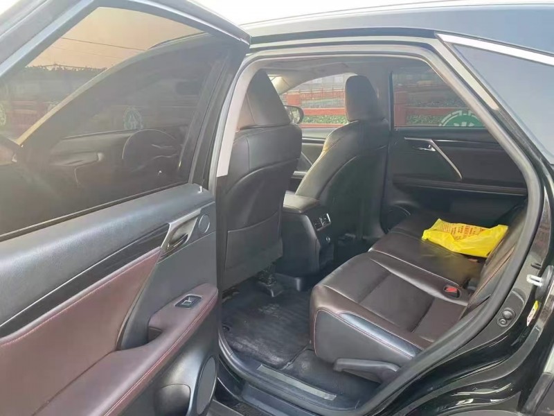 广州16年雷克萨斯RX6