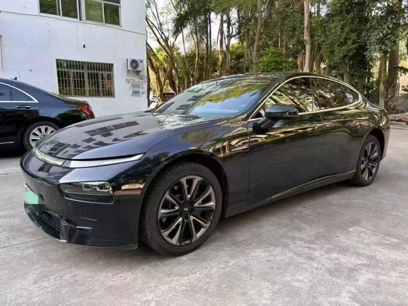 广州20年小鹏汽车p72