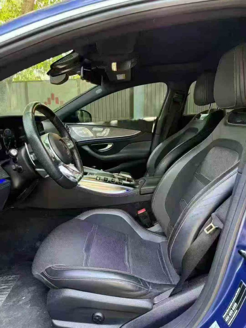 重庆20年奔驰AMG6