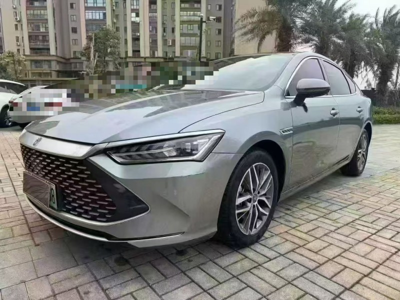 海口23年比亚迪秦3