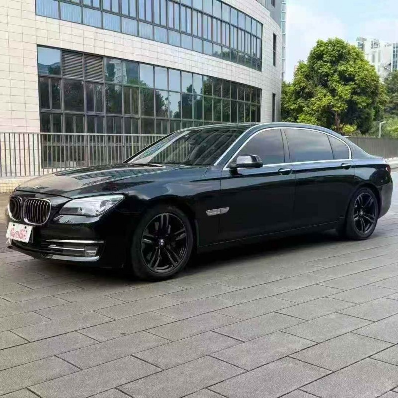 佛山16年宝马7系3