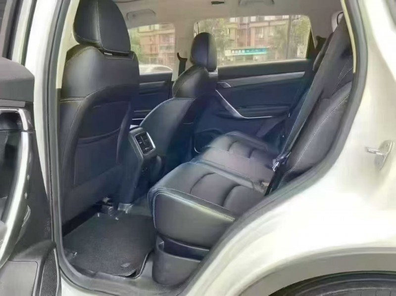 海口20年吉利博越6