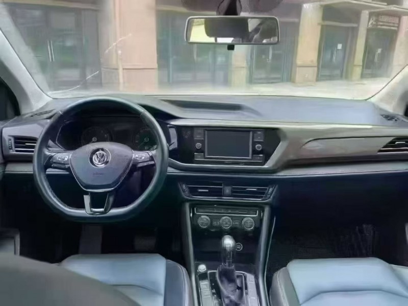 海口19年大众途岳5