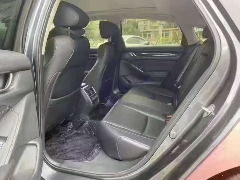 海口22年本田雅阁6