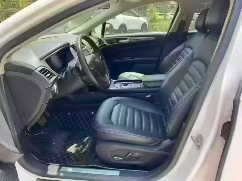 海口19年福特蒙迪欧4