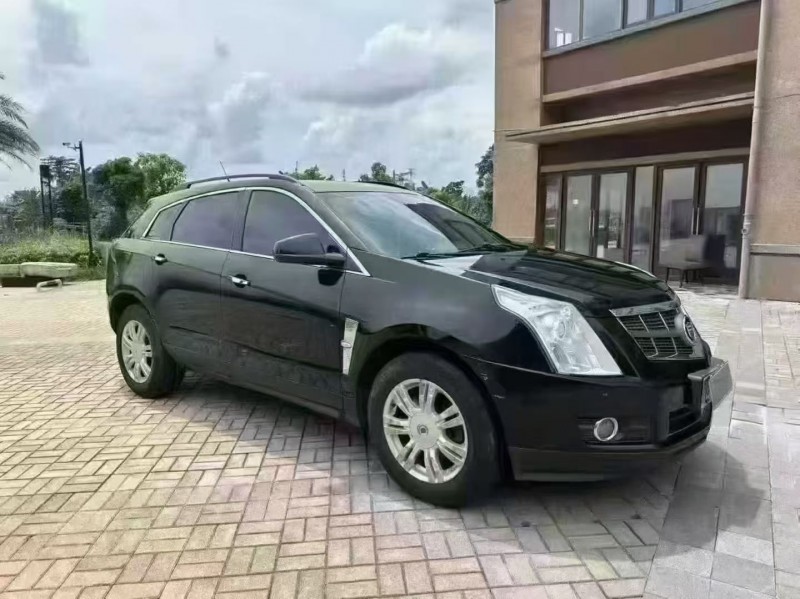 海口13年凯迪拉克SRX3