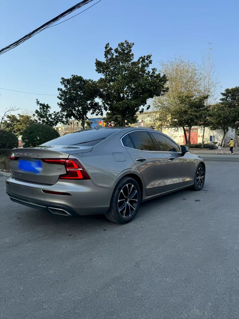 枣庄21年沃尔沃S60L3