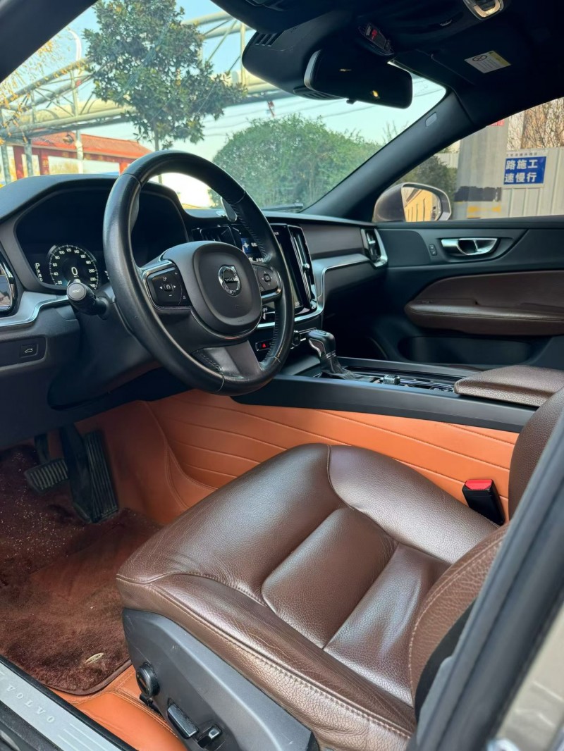 枣庄21年沃尔沃S60L5