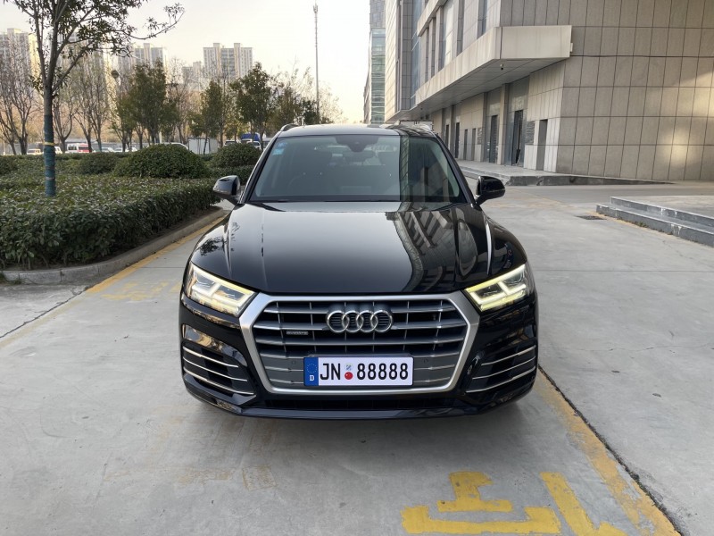 济宁19年奥迪Q51