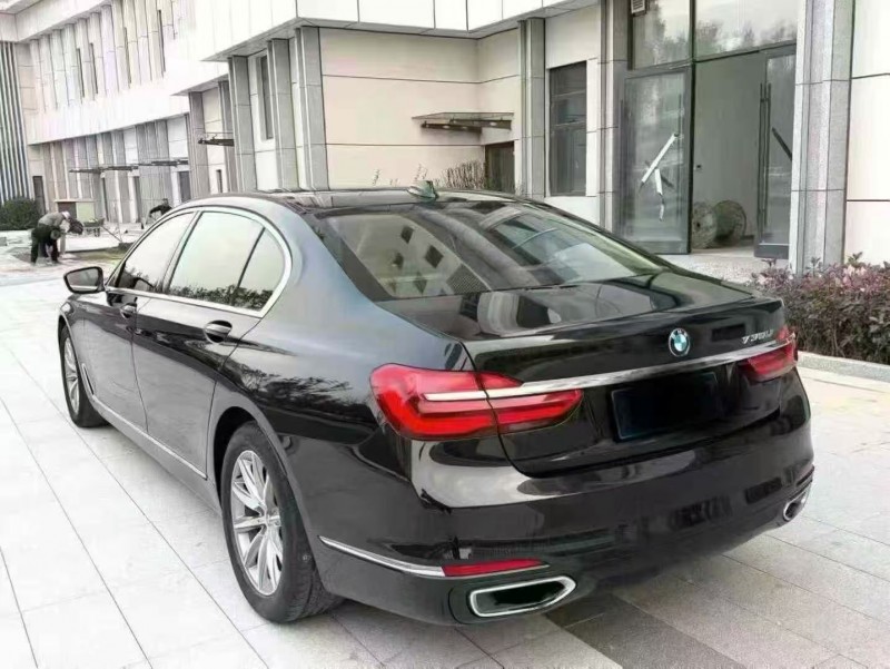 济宁15年宝马7系7