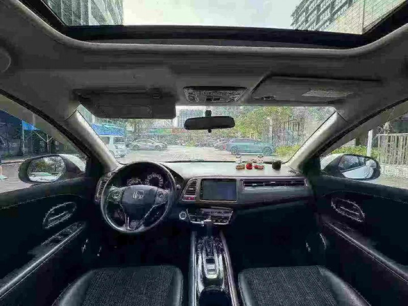 佛山15年本田缤智4