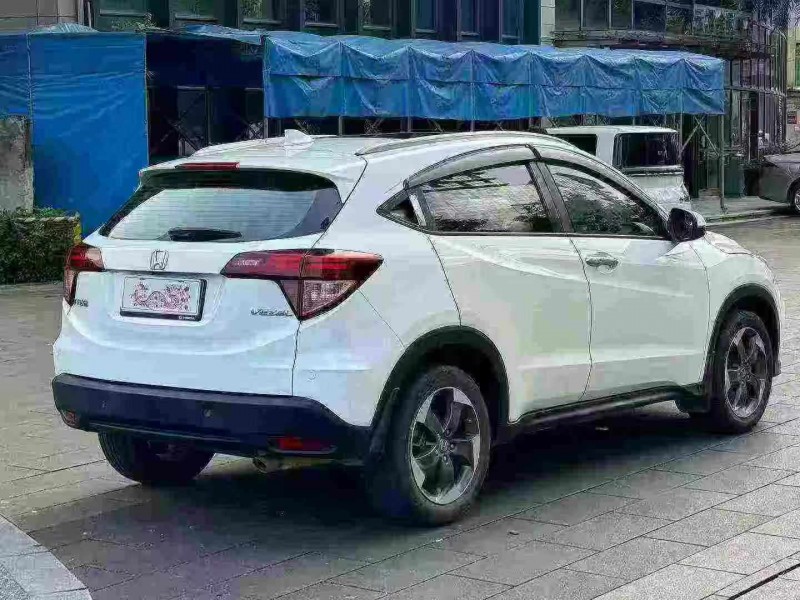 佛山15年本田缤智6