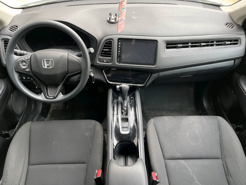 济宁21年本田缤智8