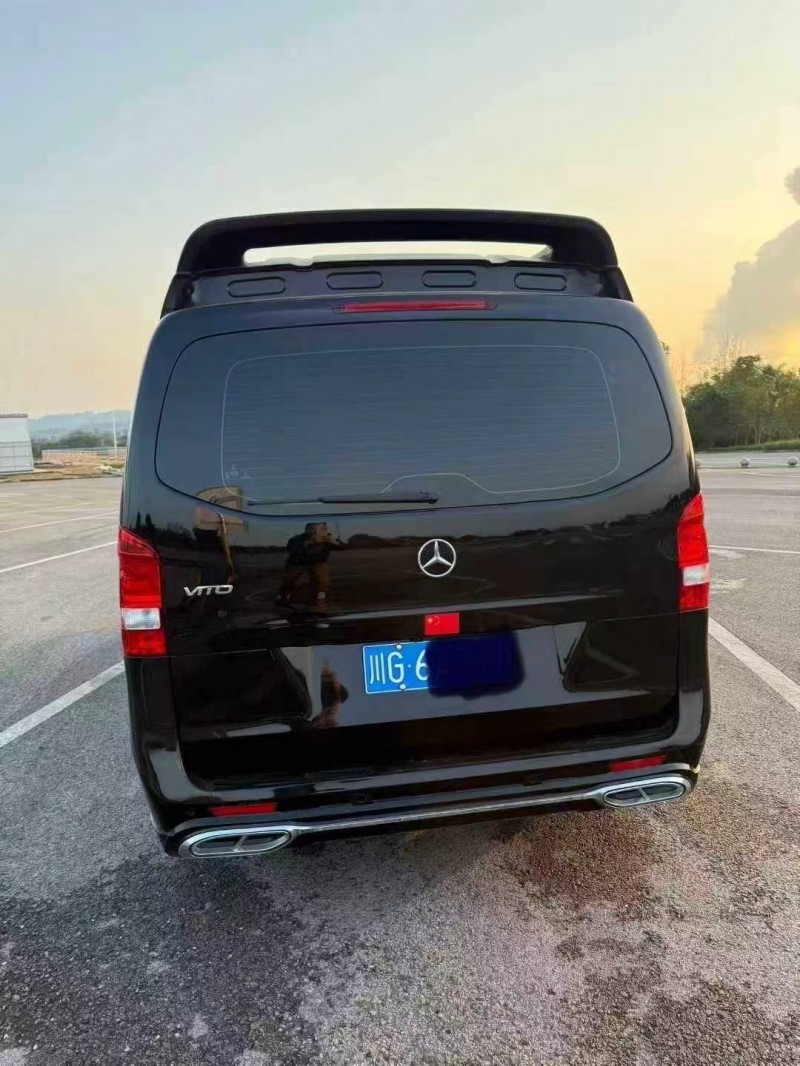 重庆24年奔驰雅升2