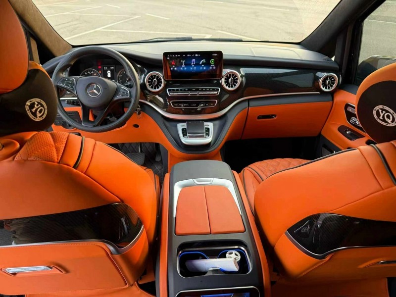 重庆24年奔驰雅升5