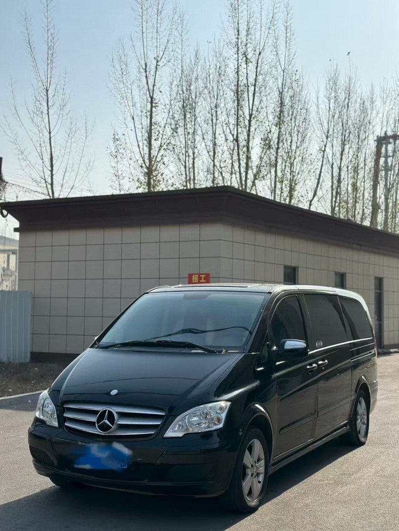 枣庄17年奔驰唯雅诺6