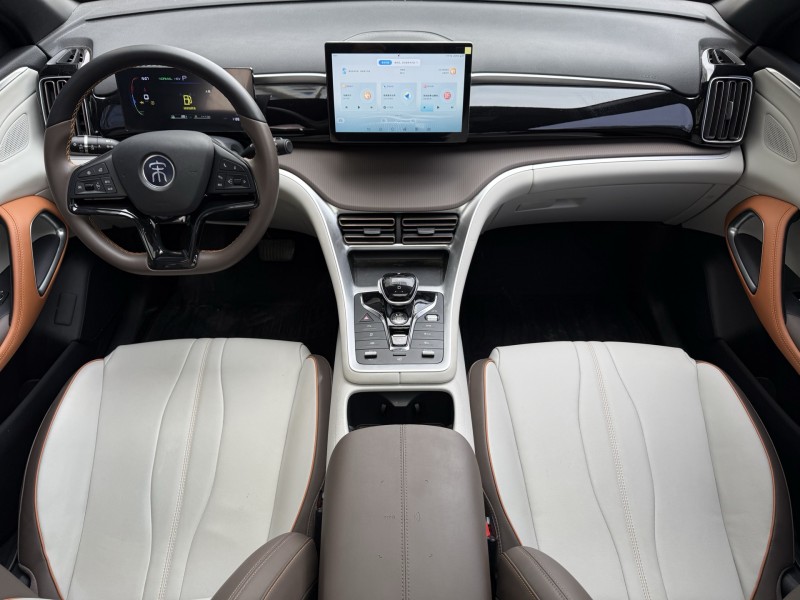 济宁24年比亚迪宋7