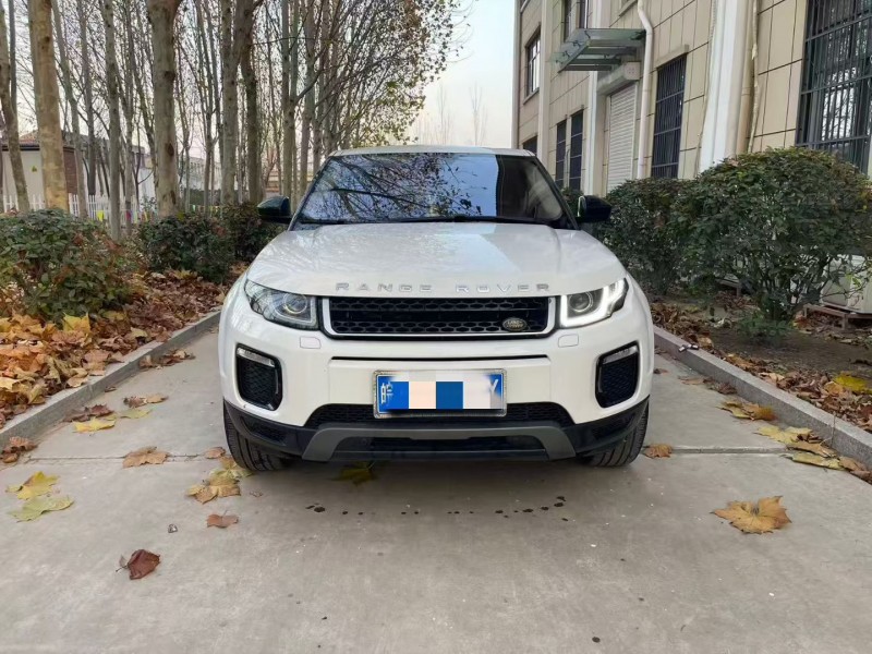 济宁17年路虎极光1