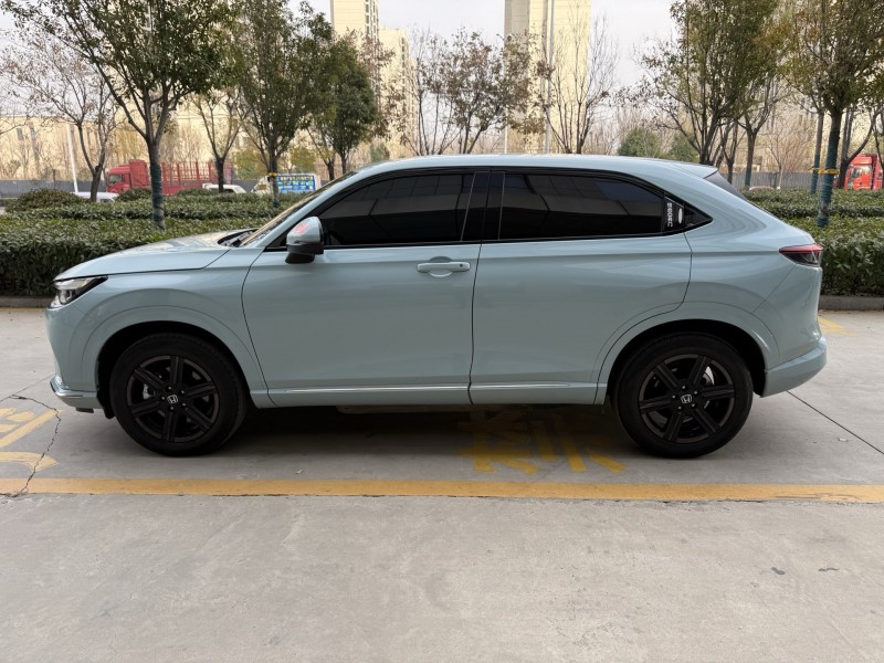 济宁24年本田极湃7