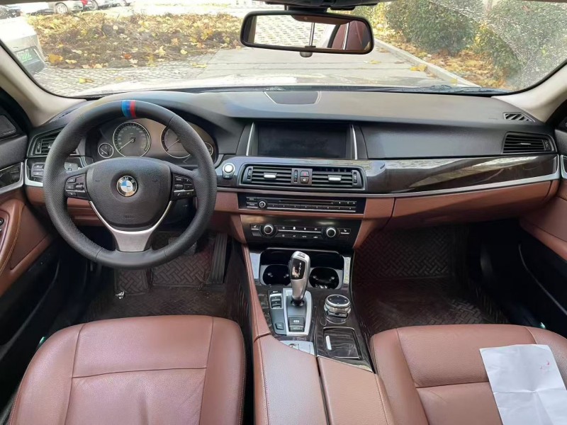 济宁15年宝马5系4