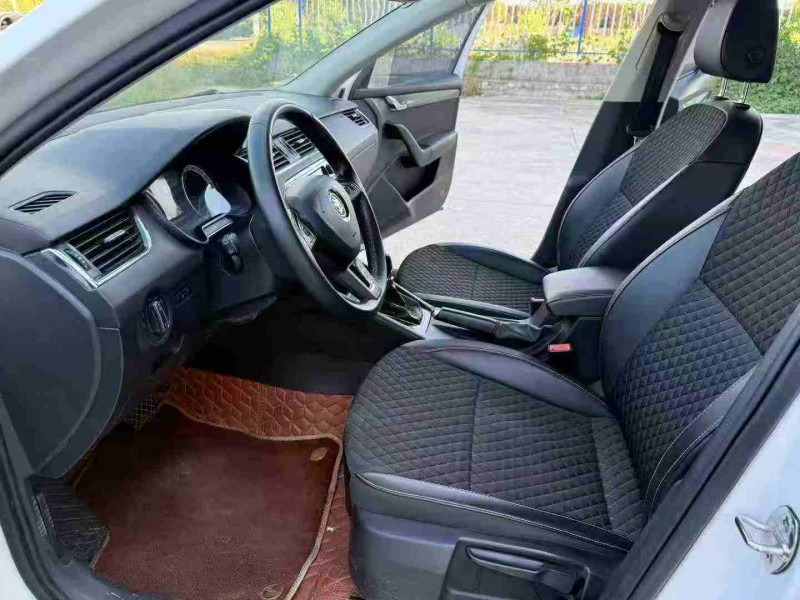 徐州19年斯柯达明锐4