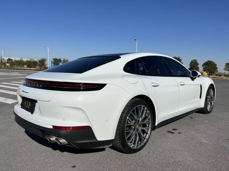 盐城24年保时捷帕拉梅拉8