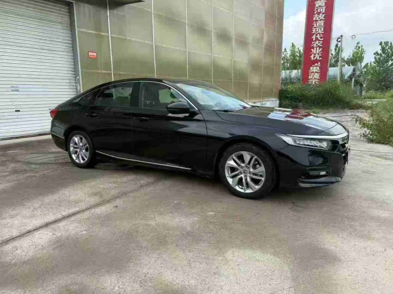 徐州20年本田雅阁2