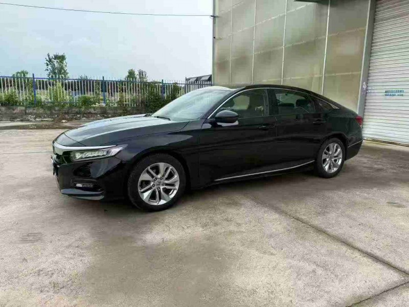 徐州20年本田雅阁3