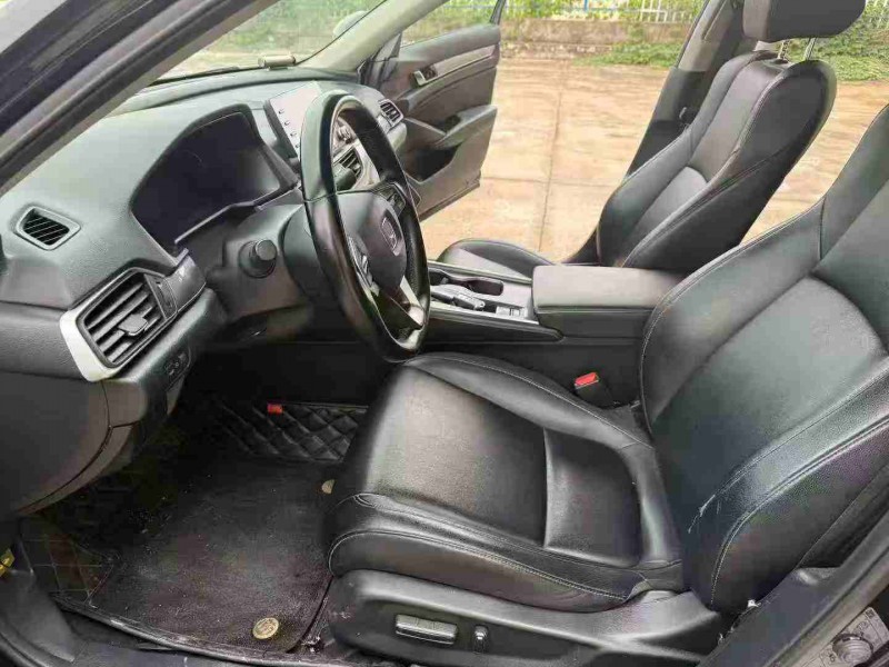 徐州20年本田雅阁4