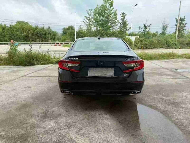 徐州20年本田雅阁9