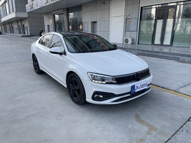 济宁20年大众凌渡3