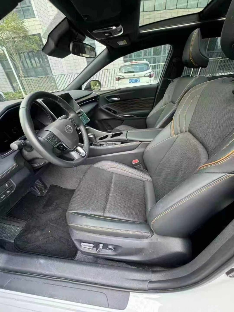 佛山24年丰田亚洲龙4