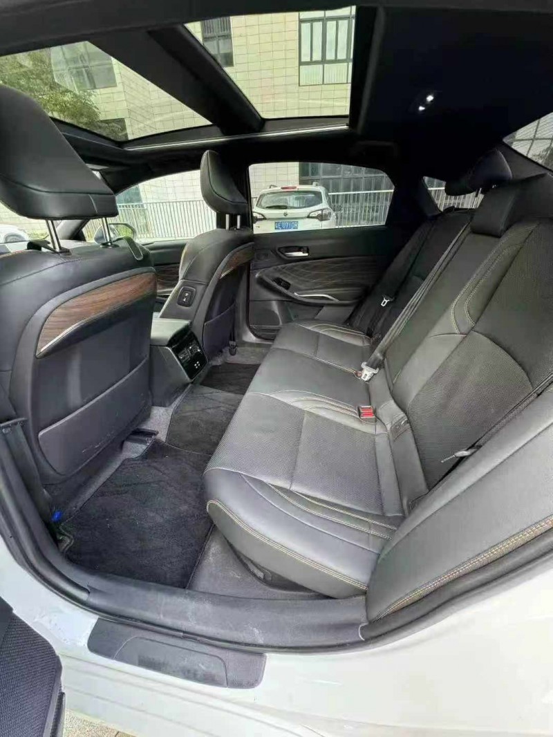 佛山24年丰田亚洲龙6