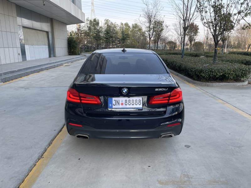 济宁20年宝马5系9