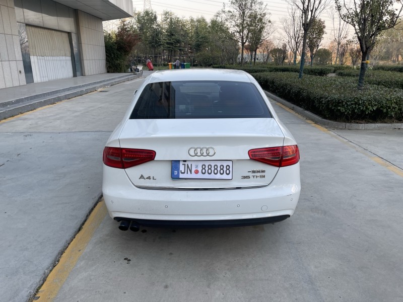 济宁13年奥迪A4L9