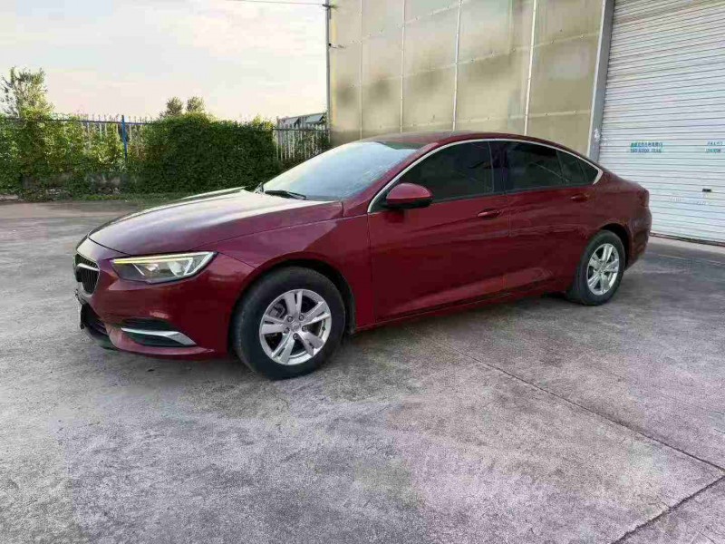 徐州19年别克君威3