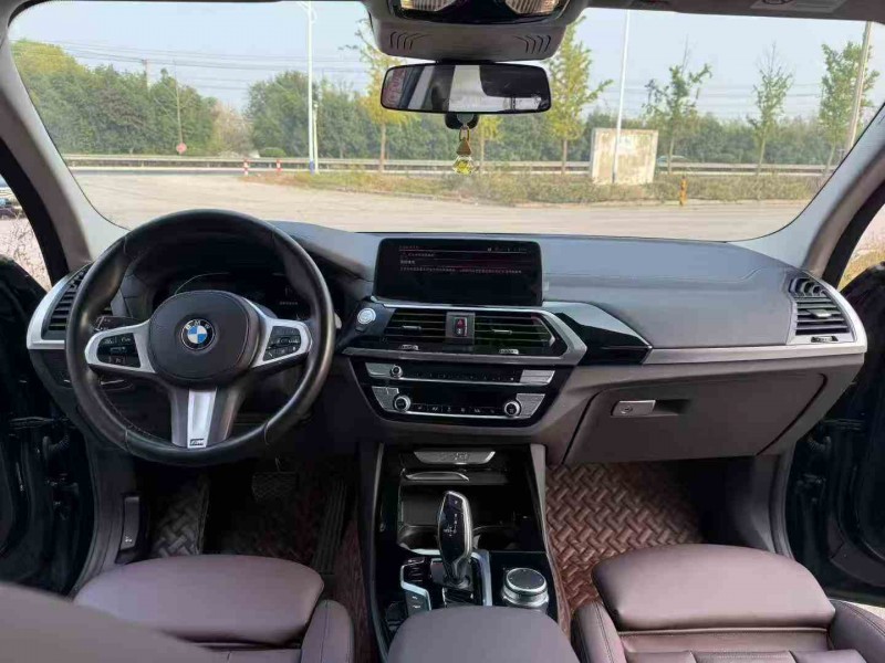 徐州21年宝马X35