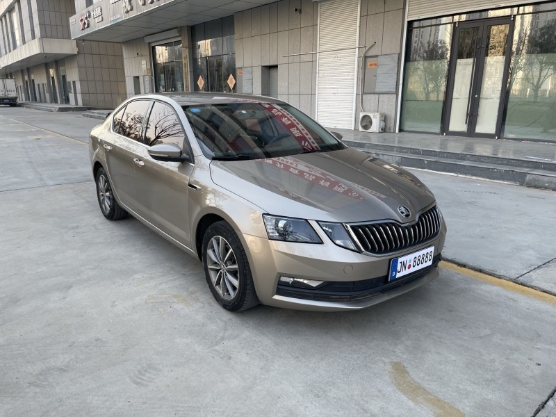 济宁18年斯柯达明锐3