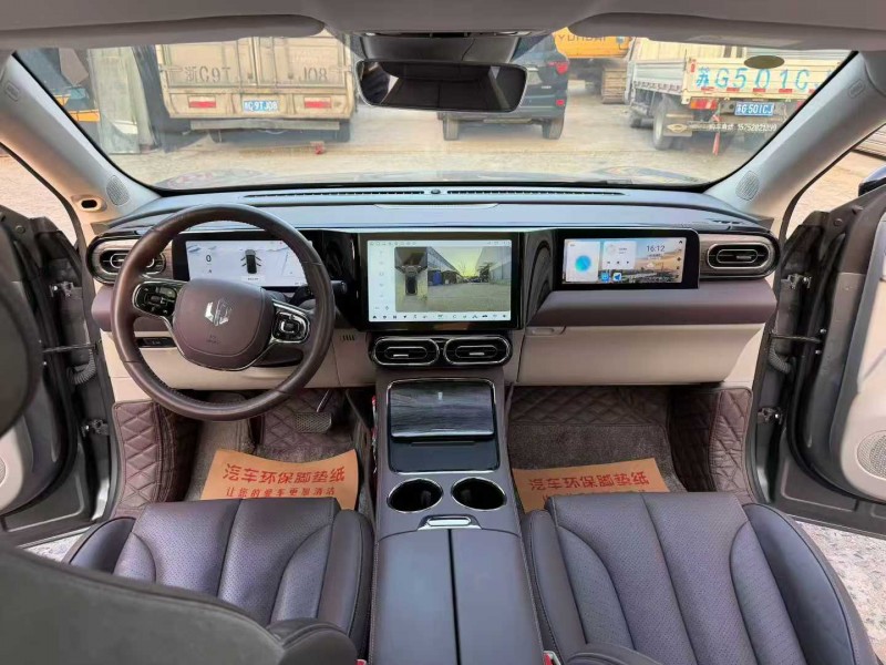 徐州22年零跑汽车C115