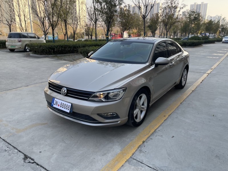 济宁17年大众凌渡2