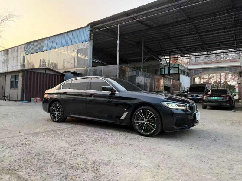 徐州23年宝马5系3