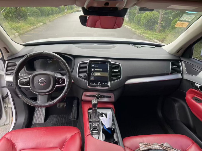 济宁17年沃尔沃XC906